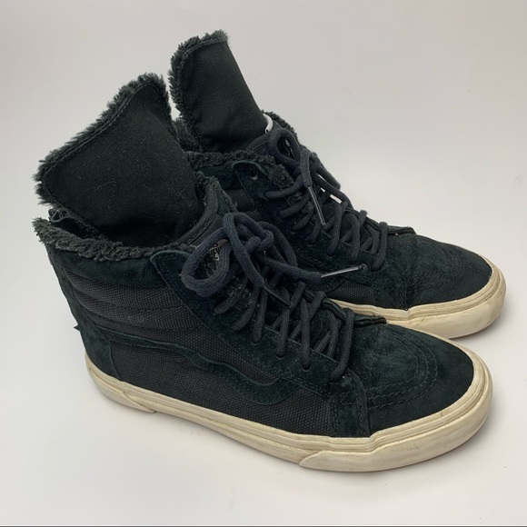 Vans Shoes - Vans Fur Lined High Top Shoes Scotch guard Removable Tongue Men’s 5 Women’s 6.5